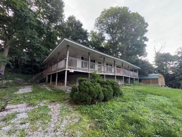 154 Gray Buck Dr, Mt Vernon, KY 40456