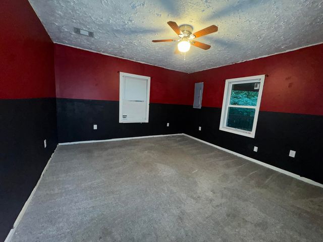 154 Gray Buck Dr, Mt Vernon, KY 40456