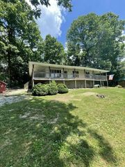 154 Gray Buck Dr, Mt Vernon, KY 40456