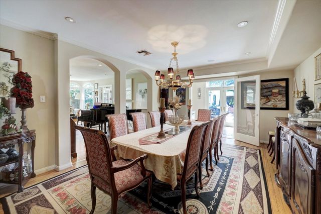 3831 Del Monte Drive, Houston, TX 77019