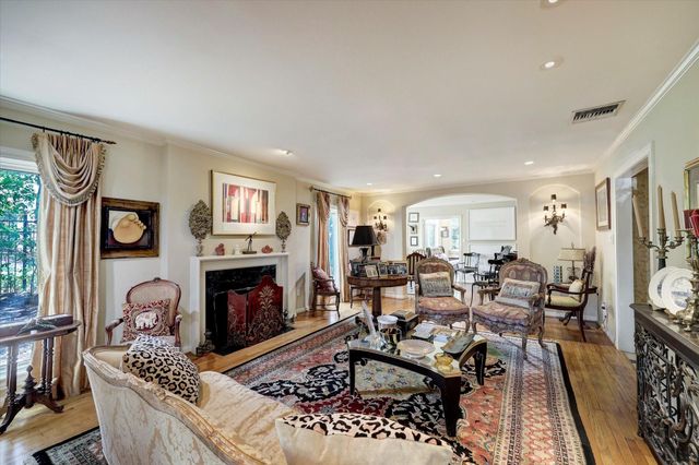 3831 Del Monte Drive, Houston, TX 77019