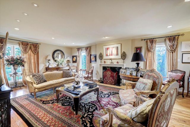 3831 Del Monte Drive, Houston, TX 77019