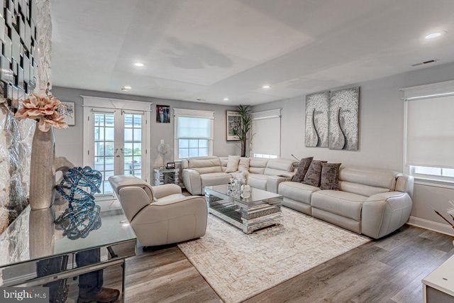 63 BARNWELL LN, Willingboro, NJ 08046