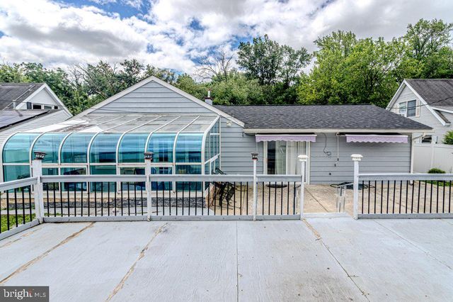 63 BARNWELL LN, Willingboro, NJ 08046
