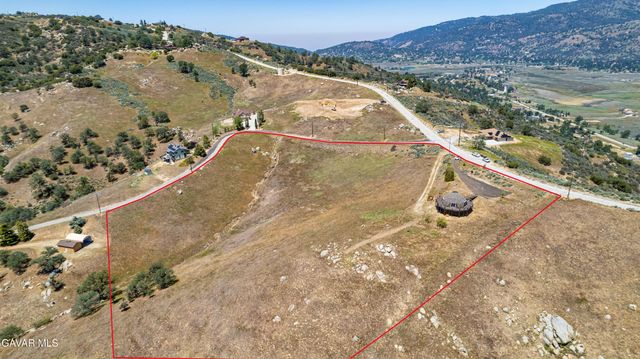 27650 Skyline Drive, Tehachapi, CA 93561