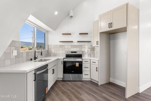 27650 Skyline Drive, Tehachapi, CA 93561