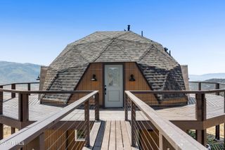 27650 Skyline Drive, Tehachapi, CA 93561