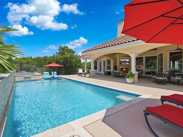 324 Valley LDG, New Braunfels, TX 78132