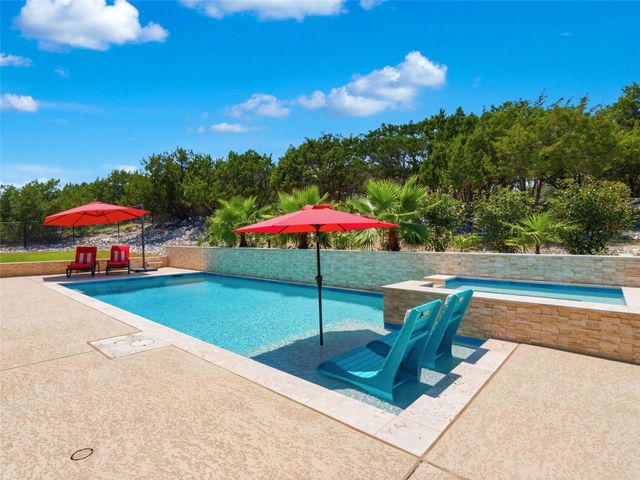 324 Valley LDG, New Braunfels, TX 78132