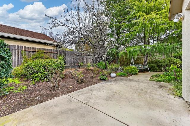 3729 Coldwater Dr, Rocklin, CA 95765