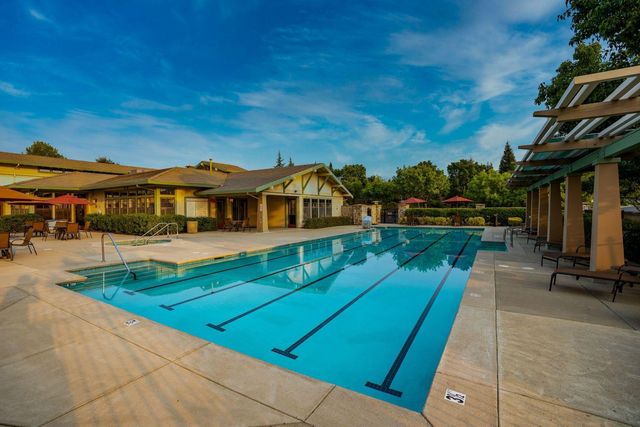 3729 Coldwater Dr, Rocklin, CA 95765