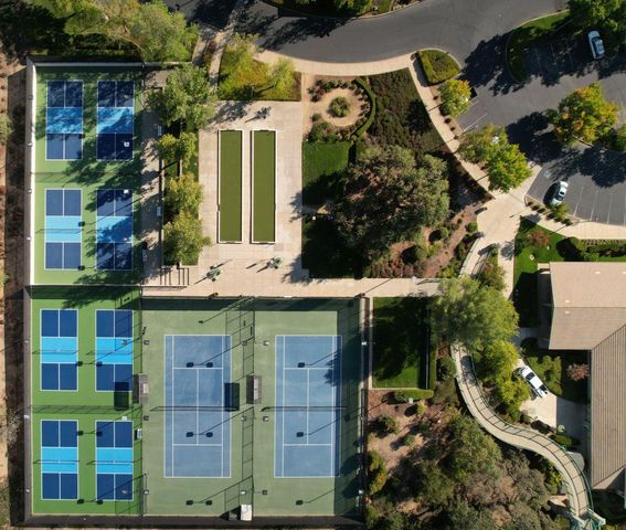 3729 Coldwater Dr, Rocklin, CA 95765