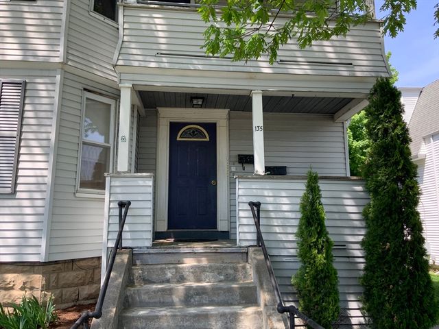 135 Cohasset St, Worcester, MA 01604