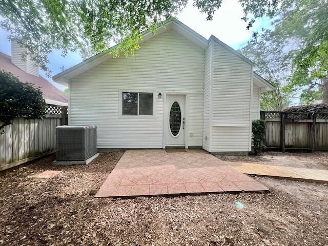 123 Parkwood Drive, Niceville, FL 32578