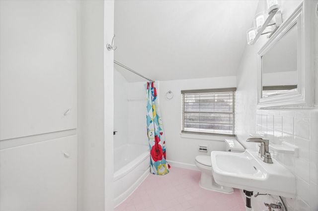 10518 Moorberry Lane, Houston, TX 77043