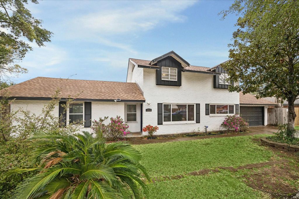 10518 Moorberry Lane, Houston, TX 77043