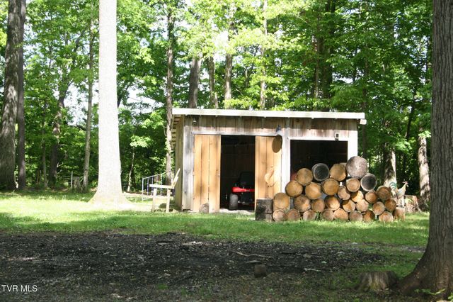 130 Kenneth Foster Road, Chuckey, TN 37641