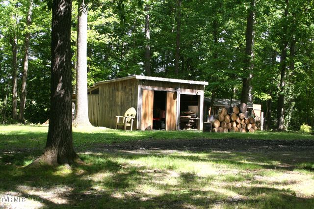 130 Kenneth Foster Road, Chuckey, TN 37641