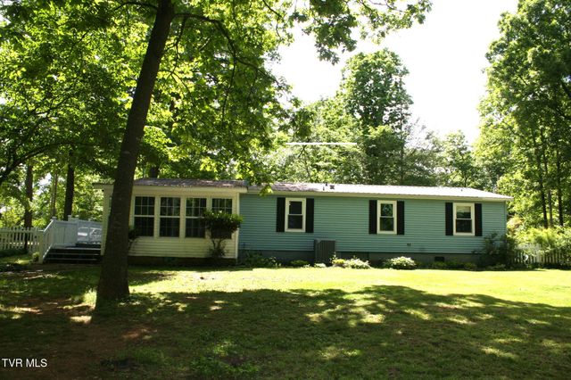 130 Kenneth Foster Road, Chuckey, TN 37641