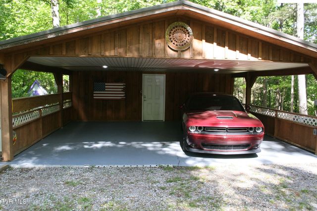 130 Kenneth Foster Road, Chuckey, TN 37641