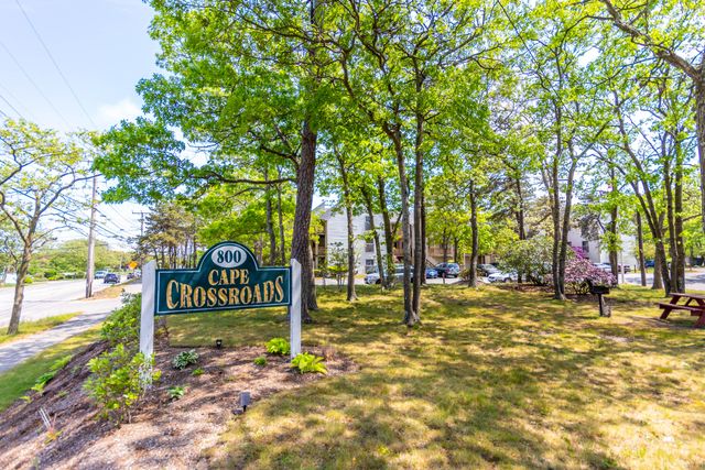 800 Bearses Way APT 3NE, Hyannis, MA 02601