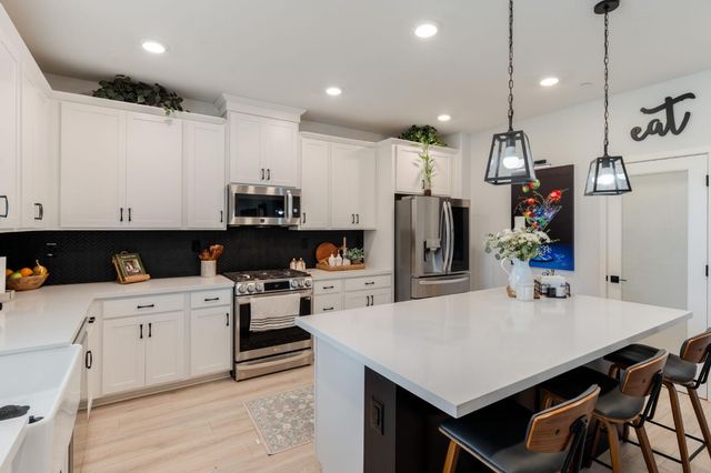 233 Cordoba Ct, Lincoln, CA 95648
