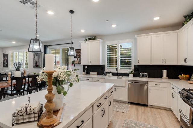 233 Cordoba Ct, Lincoln, CA 95648