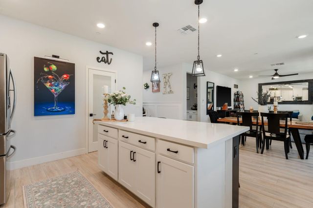 233 Cordoba Ct, Lincoln, CA 95648