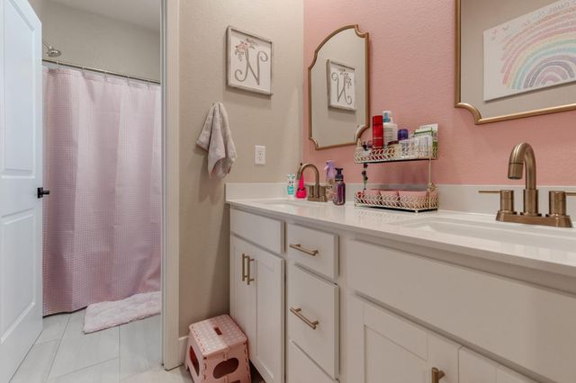 233 Cordoba Ct, Lincoln, CA 95648