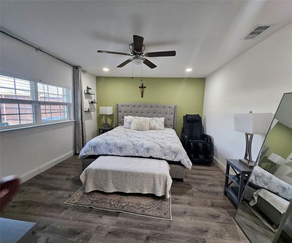 4726 Snow Drive, Mesquite, TX 75150