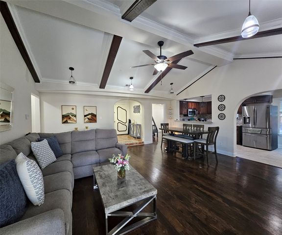 4726 Snow Drive, Mesquite, TX 75150