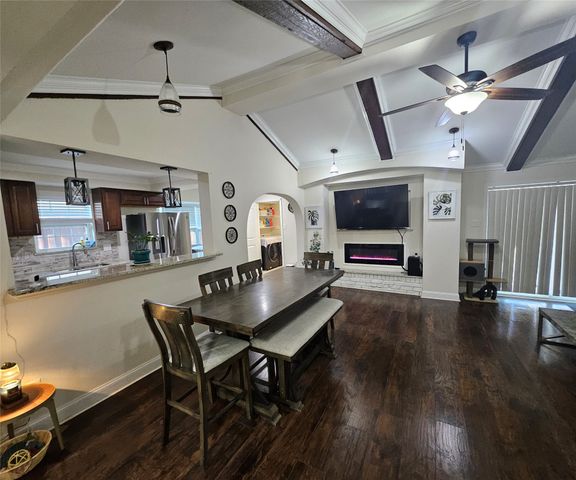 4726 Snow Drive, Mesquite, TX 75150