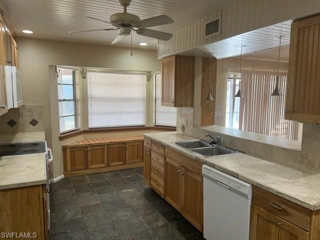 8174 Winged Foot DR, Fort Myers, FL 33967