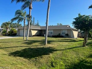 8174 Winged Foot DR, Fort Myers, FL 33967