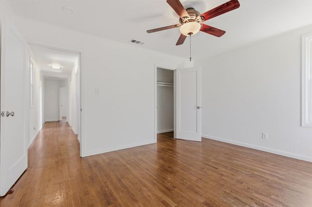 2511 Verna Way, Sacramento, CA 95821