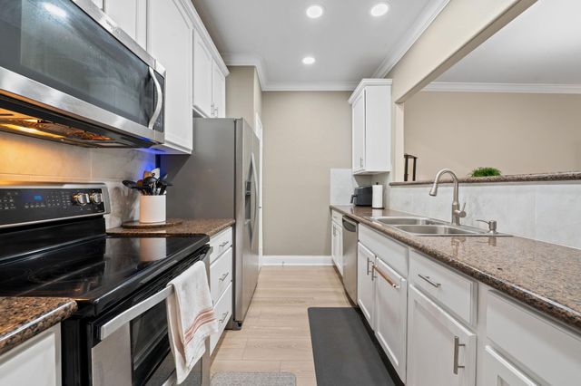 3114 Holly Hall Street 3114, Houston, TX 77054