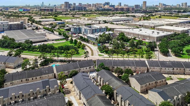 3114 Holly Hall Street 3114, Houston, TX 77054