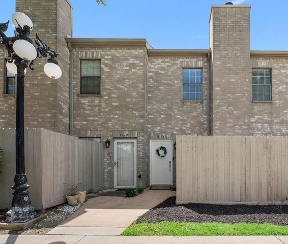 3114 Holly Hall Street 3114, Houston, TX 77054