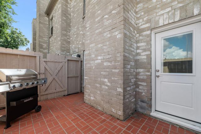 3114 Holly Hall Street 3114, Houston, TX 77054