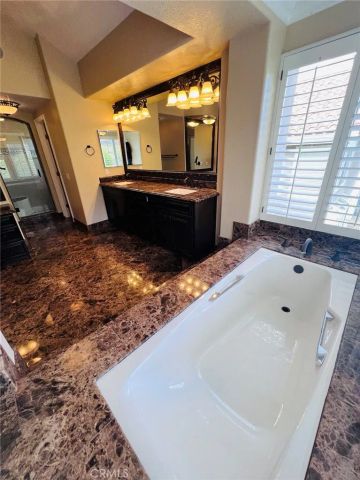 17 Halsey Avenue, Laguna Niguel, CA 92677