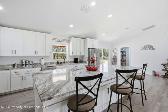 6649 W Linden Drive, Homosassa, FL 34446