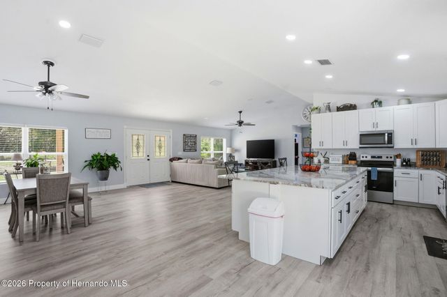 6649 W Linden Drive, Homosassa, FL 34446