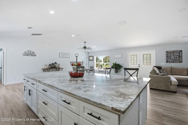 6649 W Linden Drive, Homosassa, FL 34446