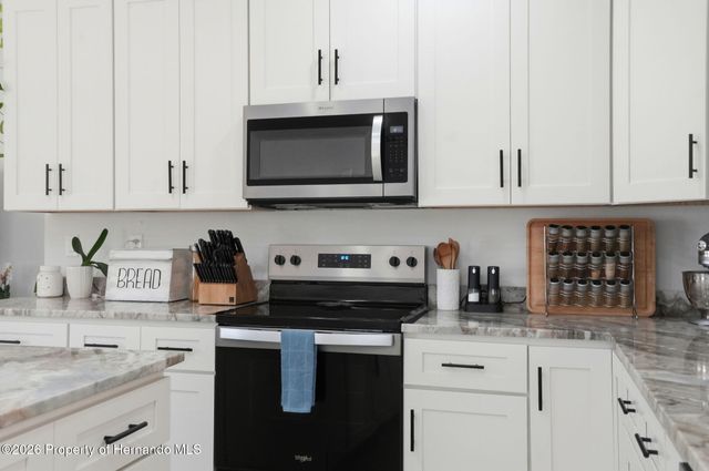 6649 W Linden Drive, Homosassa, FL 34446