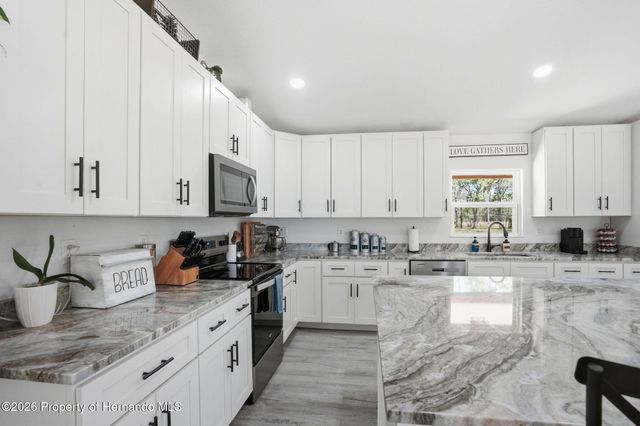 6649 W Linden Drive, Homosassa, FL 34446