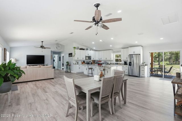 6649 W Linden Drive, Homosassa, FL 34446