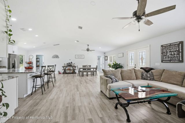 6649 W Linden Drive, Homosassa, FL 34446