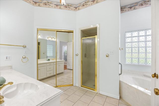 8709 S Monticello Circle, Granbury, TX 76049