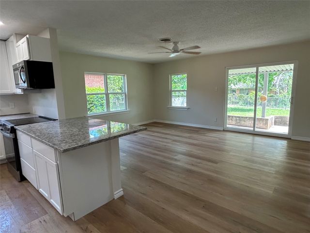 4216 Sun Valley Drive, Dallas, TX 75216