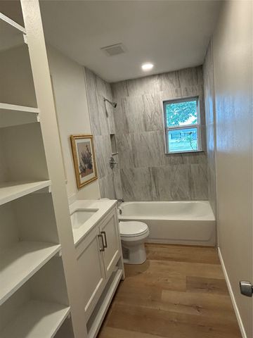 4216 Sun Valley Drive, Dallas, TX 75216